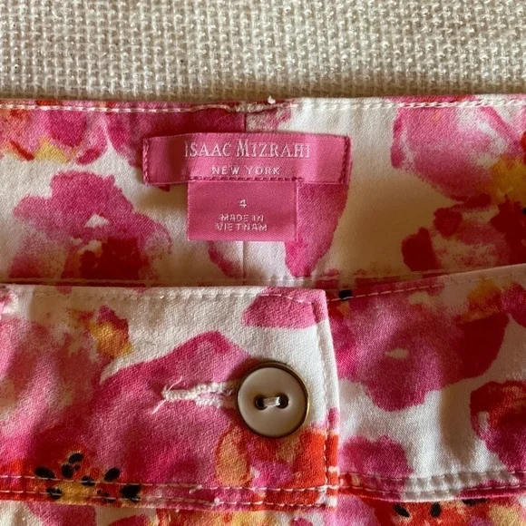 Issac Mizrahi floral shorts - Picture 5 of 5